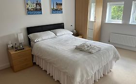 Hampton Vale, Peterborough Lakeside Large Double Bedroom With Own Bathroom